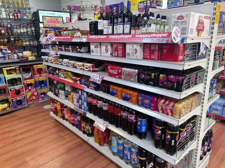 LICENSED CONVENIENCE STORE / SANDWICH BAR WINSFORD CHESHIRE Photo 10