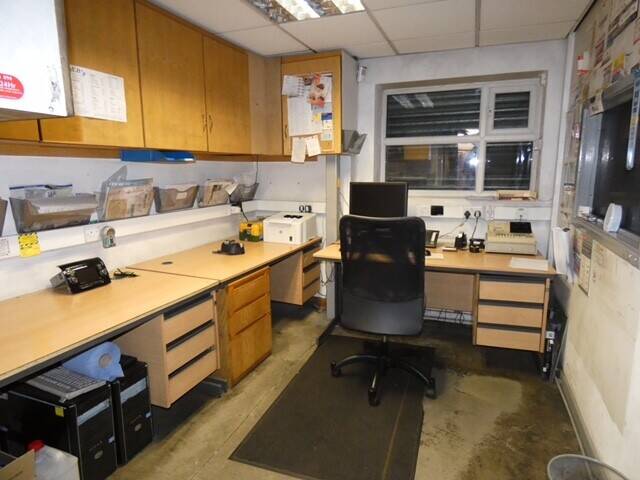 Peugeot and Citroen Repair Centre With MOT For Sale Greater Manchester