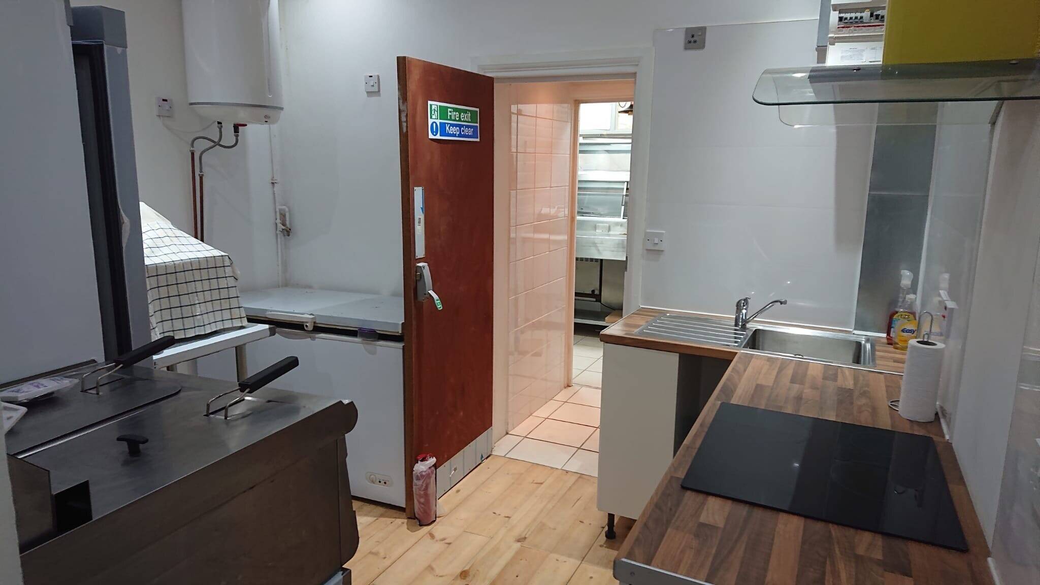 Hot Food Takeaway Shop available in Westcliff Area