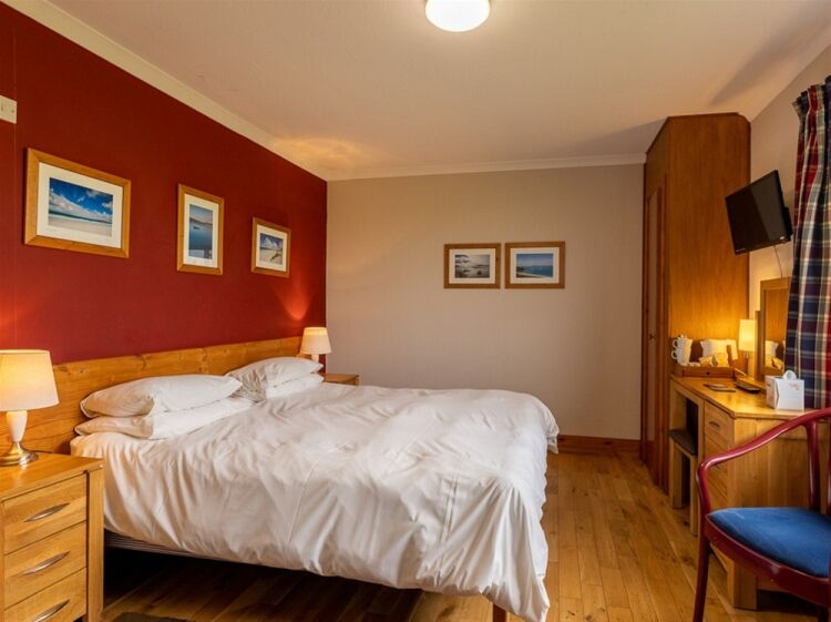 Orasay Inn Photo 10