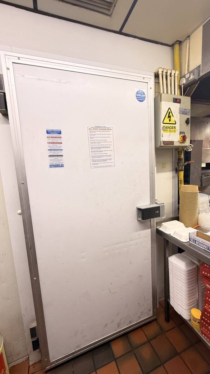 Burgers, pizzas Takeaway sale in keighley Photo 10