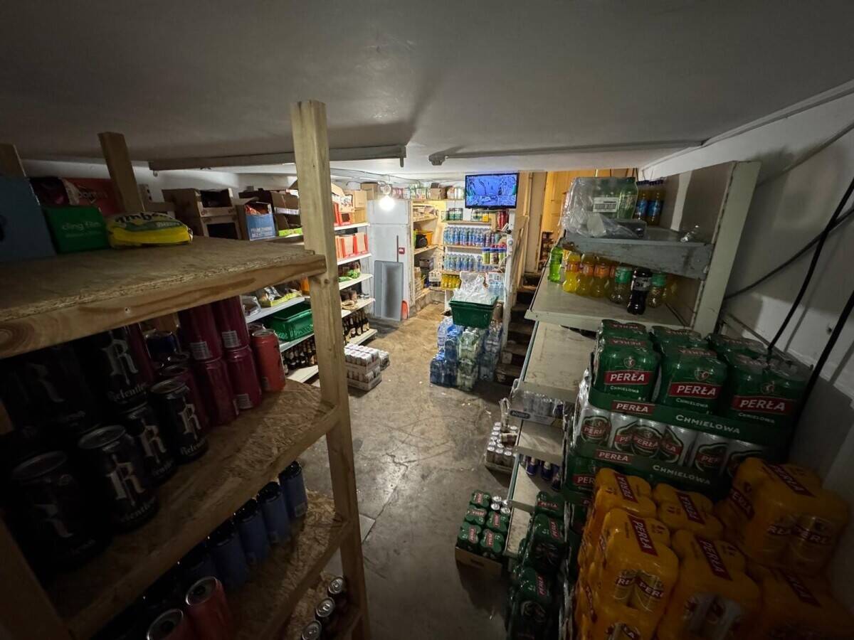Convenient store off licence in a busy corner in Wakefield