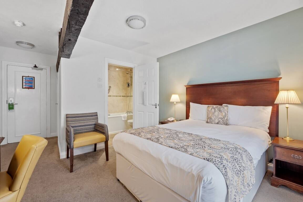Highly Profitable, Bedroom-Focused, Grade II Listed, Town Centre Hotel - For Sale Photo 10