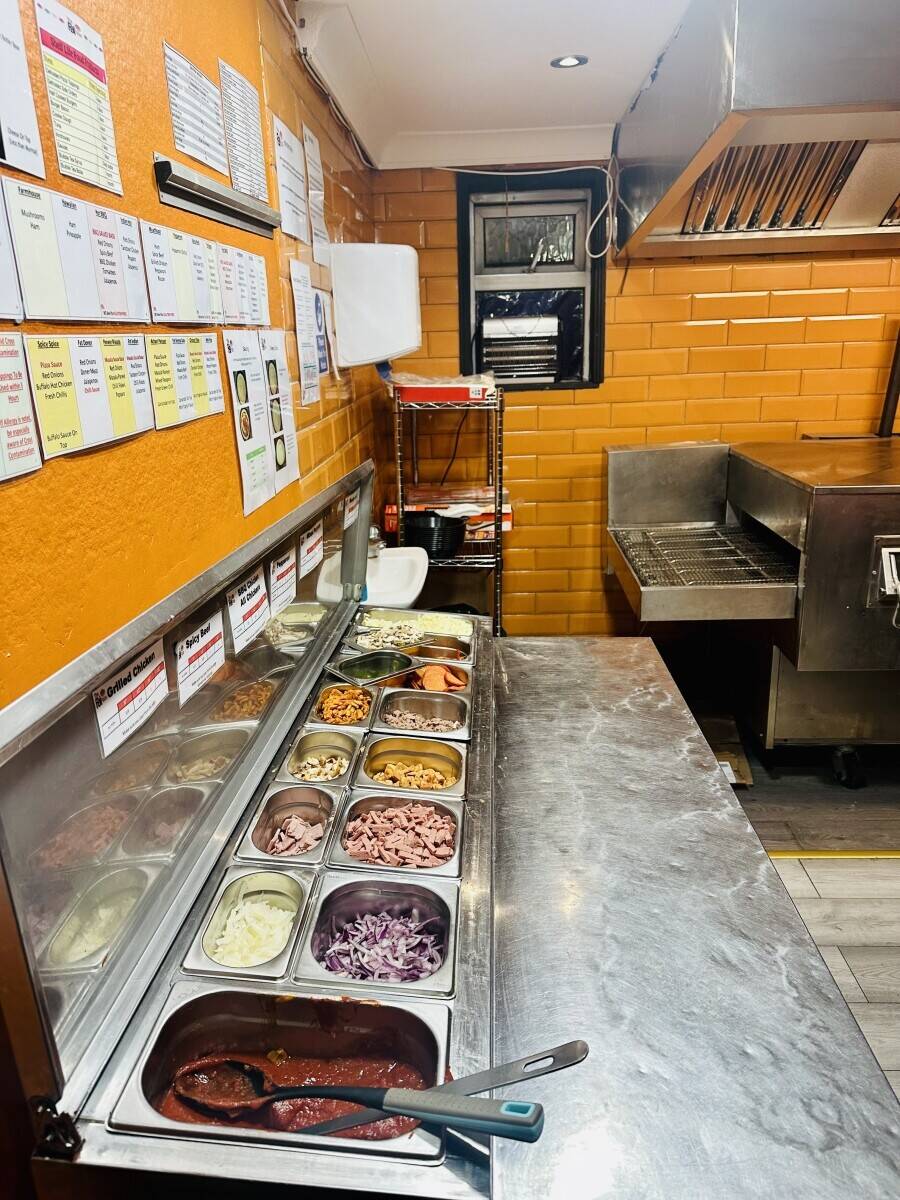 Pizza Franchise & Indian takeaway for sale in Grays Photo 10