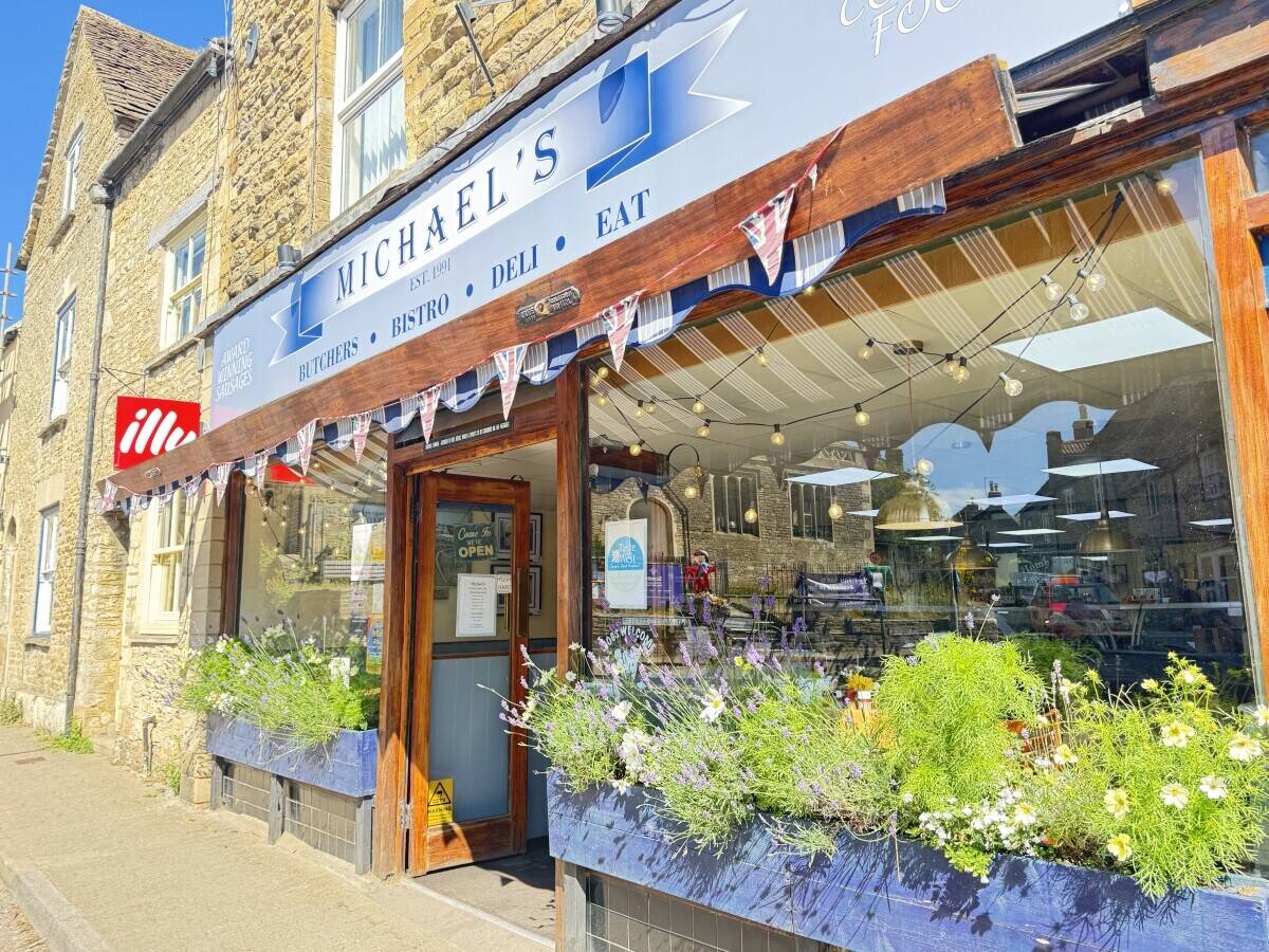 Award-Winning Butchers, Bistro & Deli Photo 10