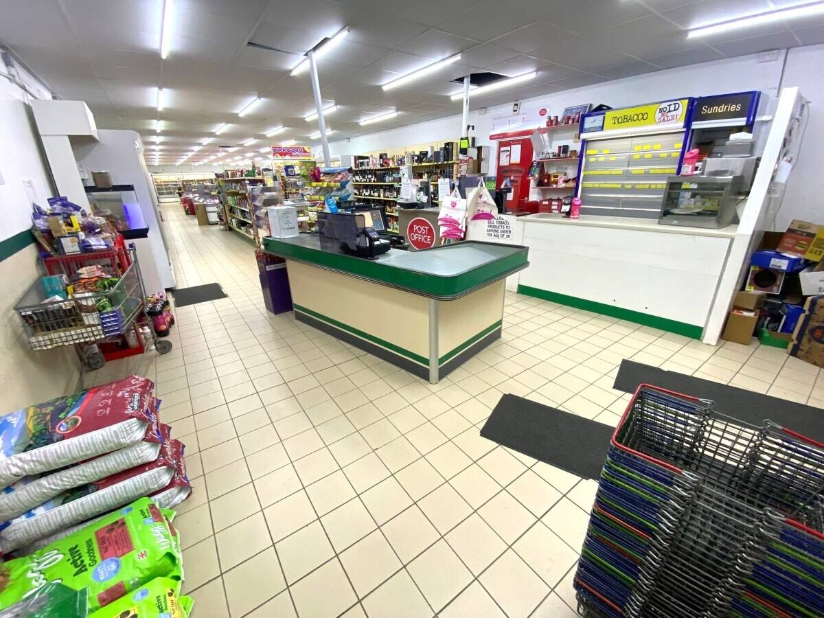 Two Well Performing Freehold Licensed Convenience Stores located in the Outer Hebrides (ref 1783) Photo 10