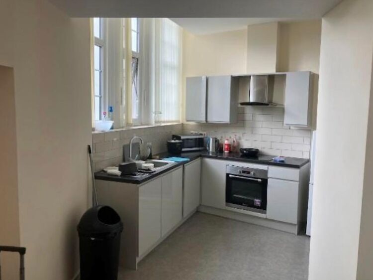 Freehold Town Centre Apartment Block Located in Rotherham, South Yorkshire Photo 10