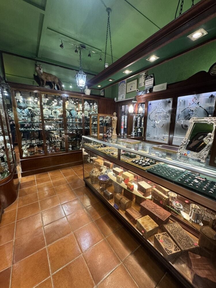 Inverness’s Oldest Jewellers – Historic City Centre Institution with Prime Position Photo 10
