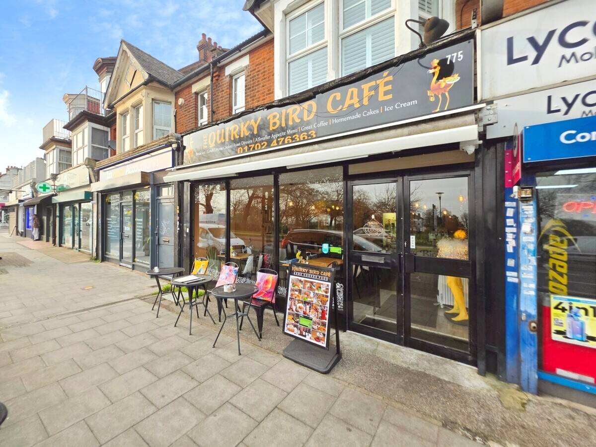 LICENCED CAFE Photo 9