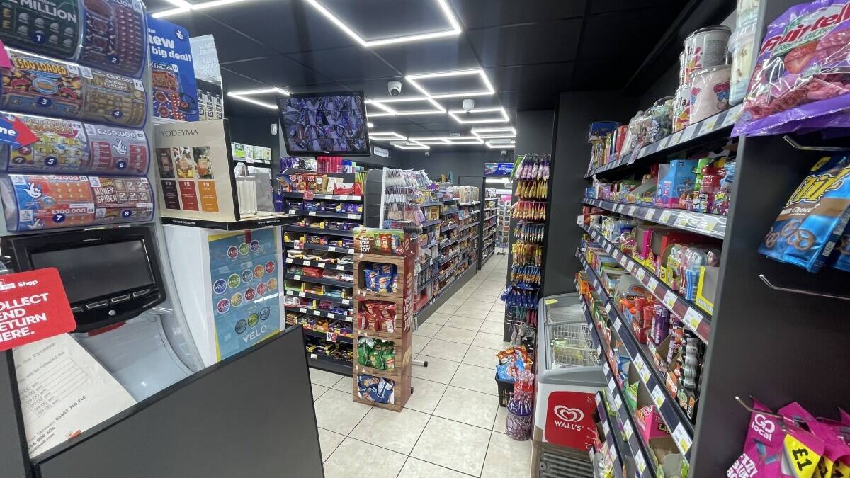 OFFERS INVITED Leasehold Convenience Store & Off Licence & 2 Bed Living Premises in Sunderland Photo 10