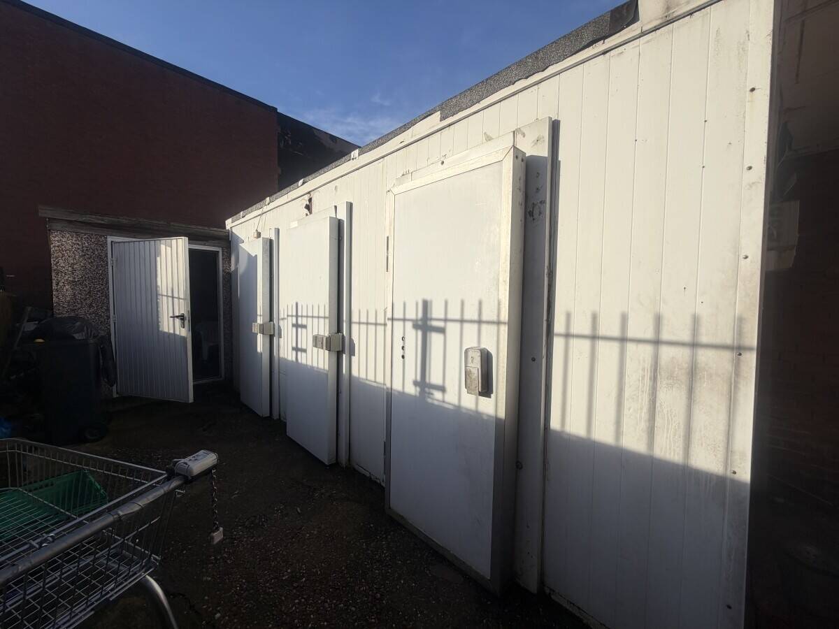 Grocery & Halal Butchers Store &ndash; &pound;10K Weekly Sales &ndash; No Business Rates &ndash; Walsall Photo 9
