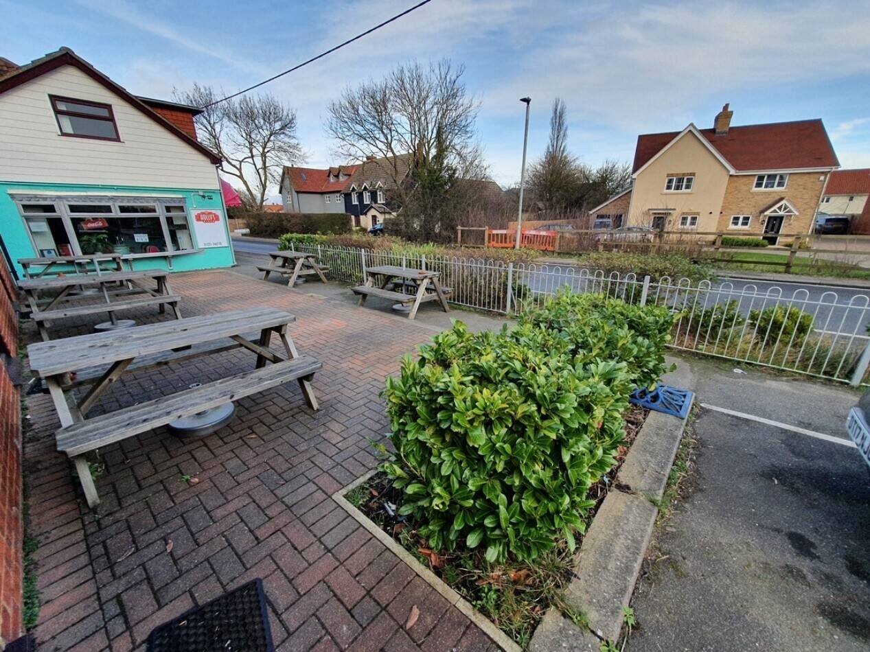 FREEHOLD DETACHED MOTEL & RESTAURANT FOR SALE IN MALDON, ESSEX.