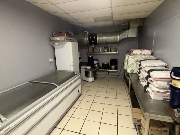 Hot Food Take Away For Sale in Scunthorpe Photo 10