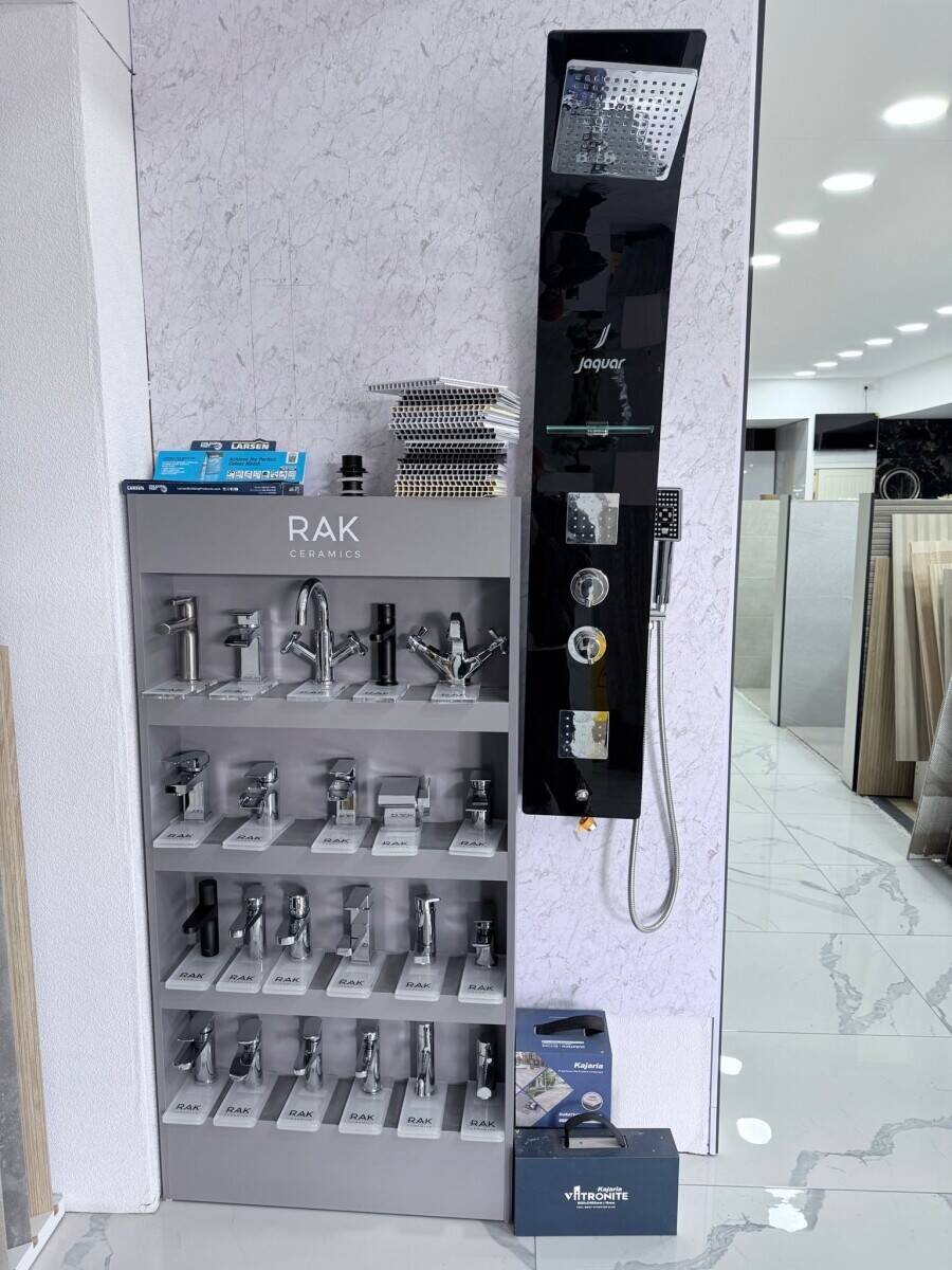 Diamond Tile and Bathrooms 
