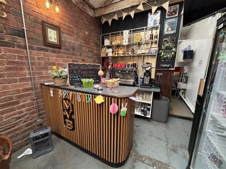 Licenced Trade, Pubs & Clubs For Sale in Cleckheaton