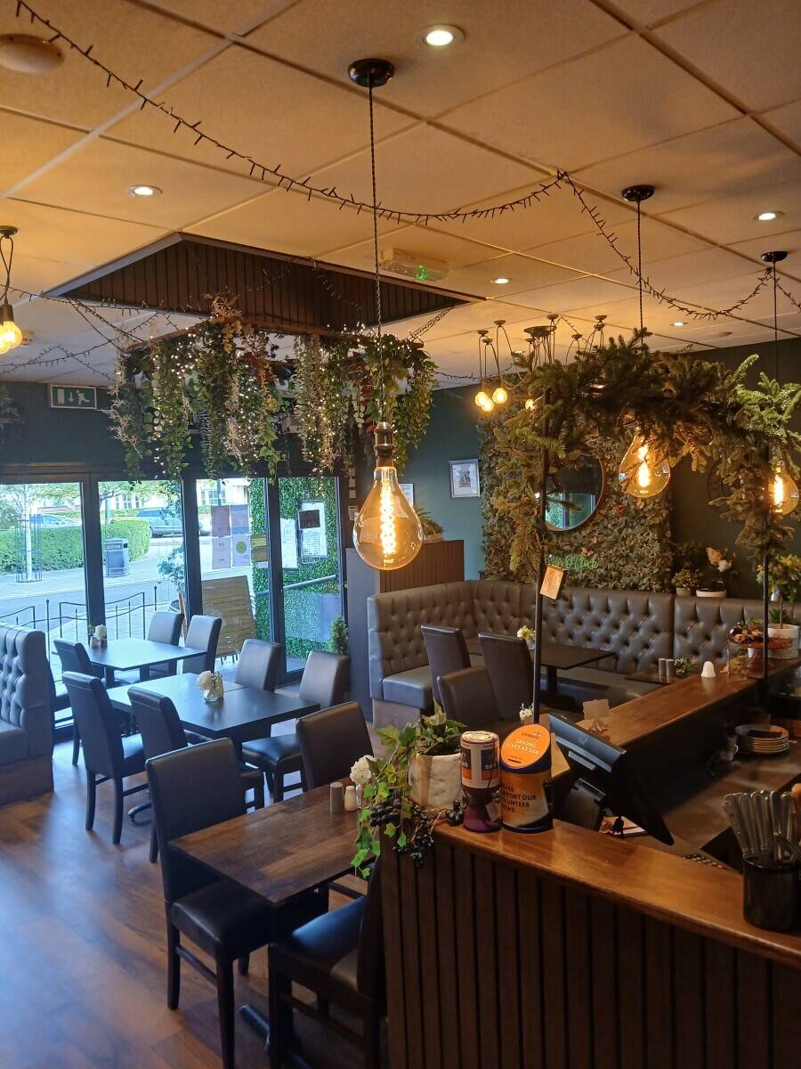 Restaurant for Sale in the heart of Frinton on Sea