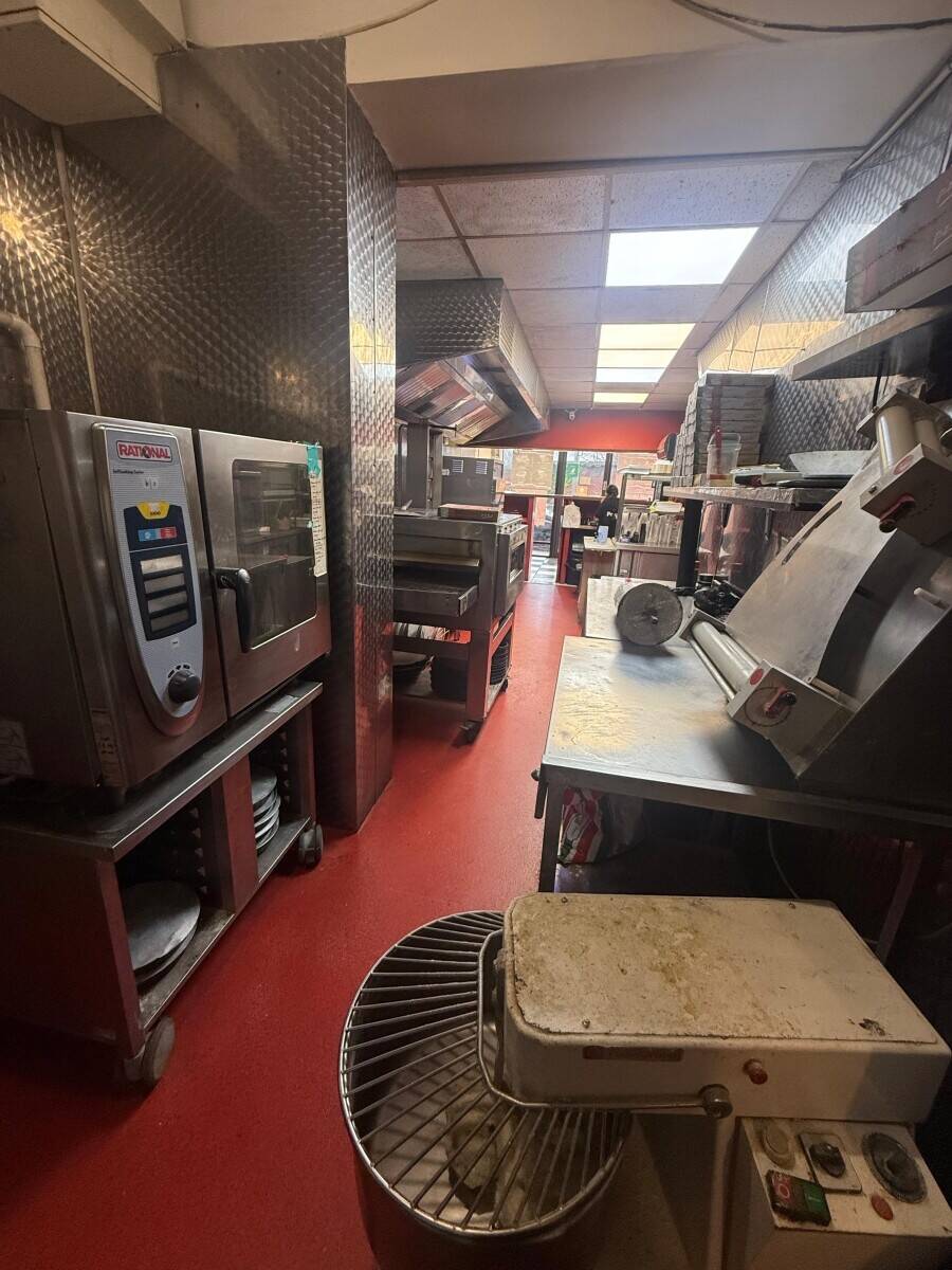 Pizza takeaway for sale in St Helens 
