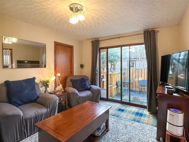 Eriskay Guest House & Glamping Pods