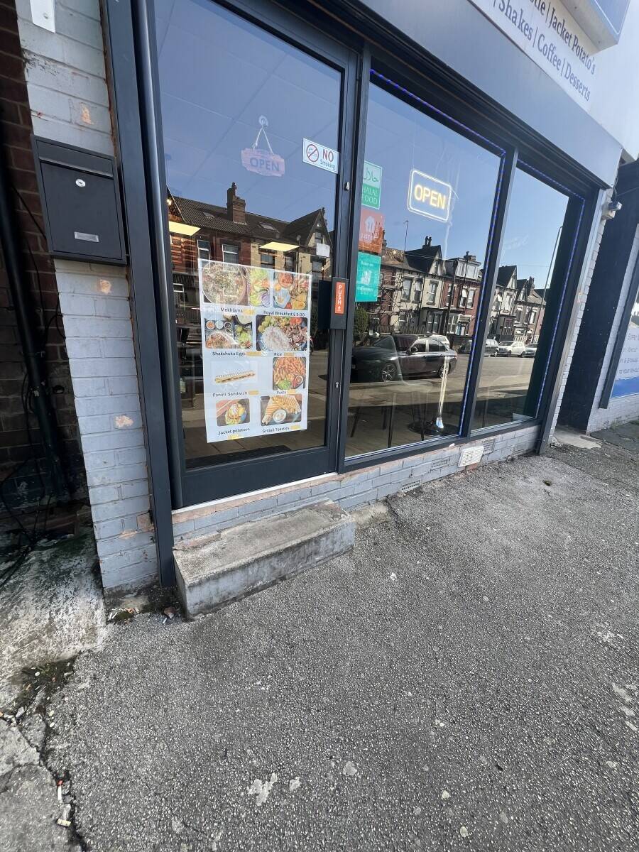 Sandwich shop