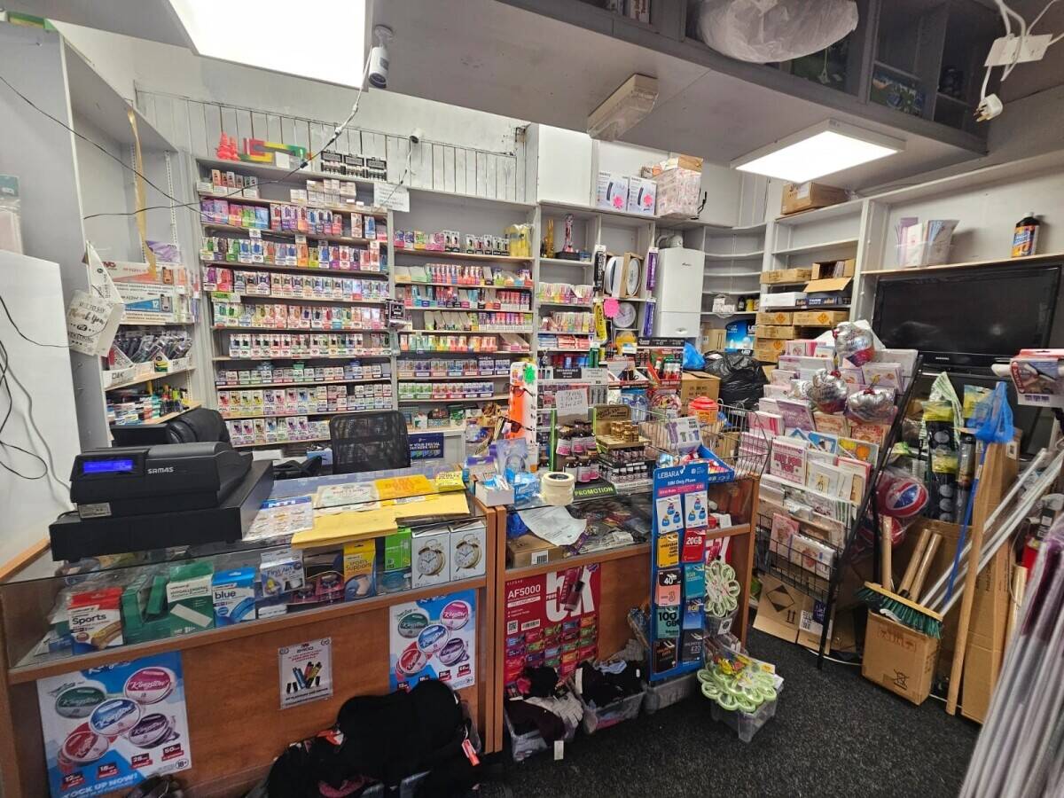 Stevenston bargain store 