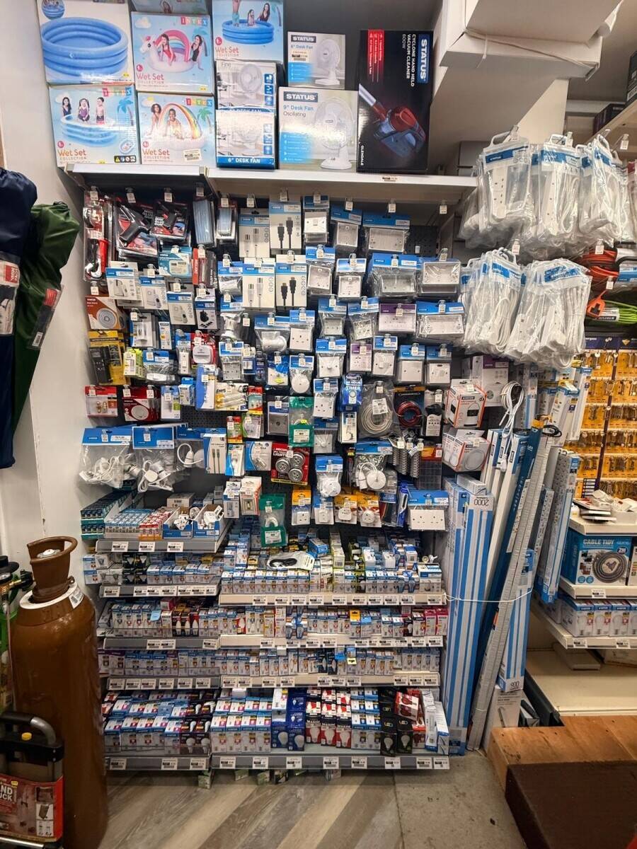 Household goods shop for sale in Hitchin! Photo 10