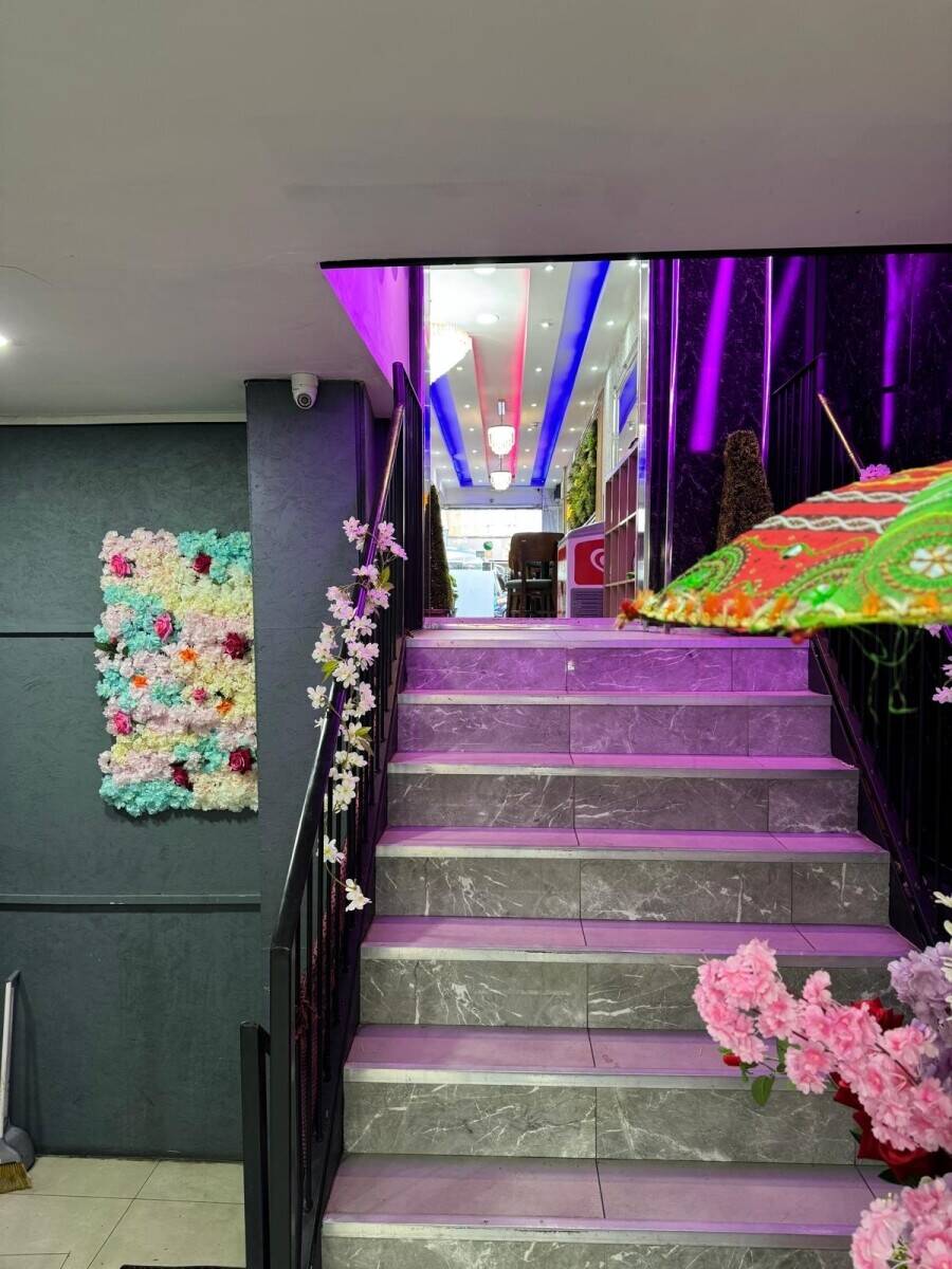 Prime Pakistani restaurant for sale exceptional opportunity