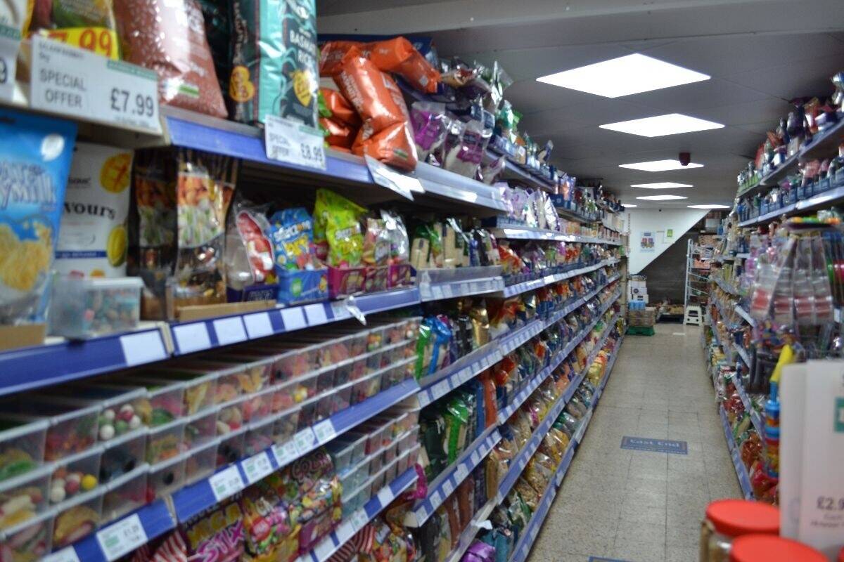 High Turnover Supermarket – £16K–£18K Weekly Sales – Rare Business Opportunity Photo 10