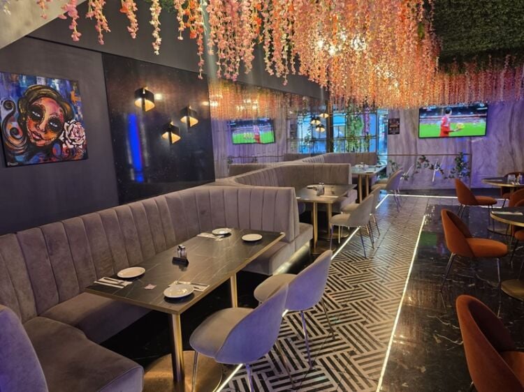 Flavours That Bring the Vibe – Vibrant African Restaurant & Bar