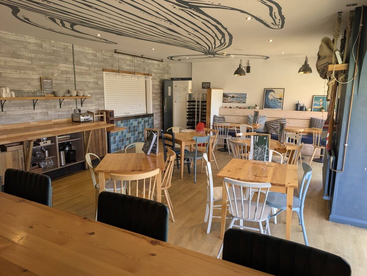 YHA BROAD HAVEN - 84 BED YOUTH HOSTEL IN SCENIC PEMBROKESHIRE VILLAGE