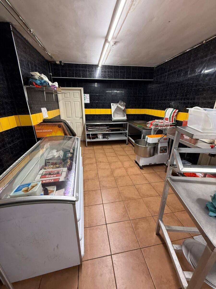 Fast Food Resturant for sale in Dudley west midlands