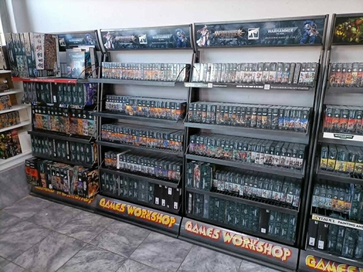 Very Well-Known, Board Game and Tabletop Gaming Business Photo 10