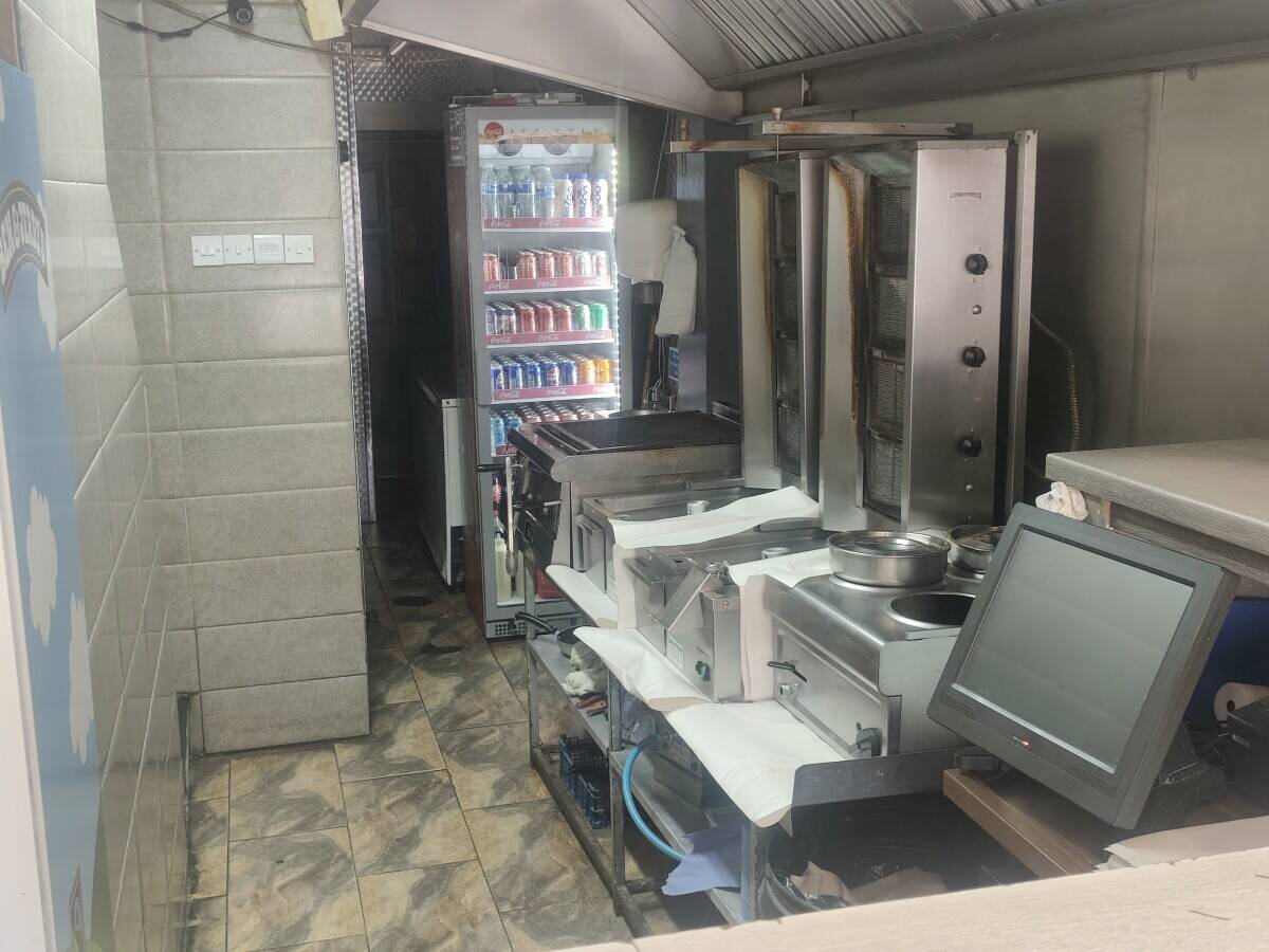 Allenton Kebabs Established since 1988 Prime Location Fully Equipped