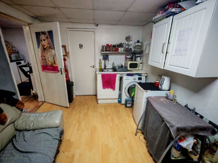 Fully Equipped Hair, Beauty & Aesthetics Salon - Retirement Sale - Derby