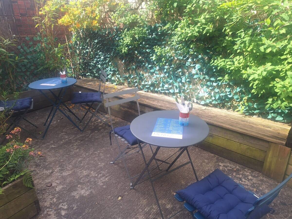 "Cafe/Bar for Sale in Horwich Bolton"