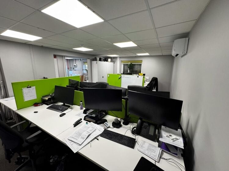 Commercial Premises incorporating two storey office and workshop. Photo 10