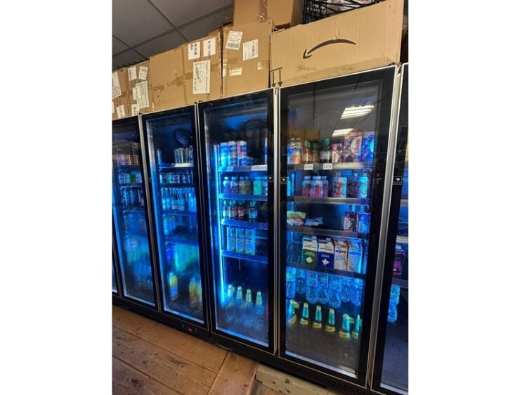 Your Local Go-To – Vibrant Mini Supermarket in Prime High Street Location Photo 10