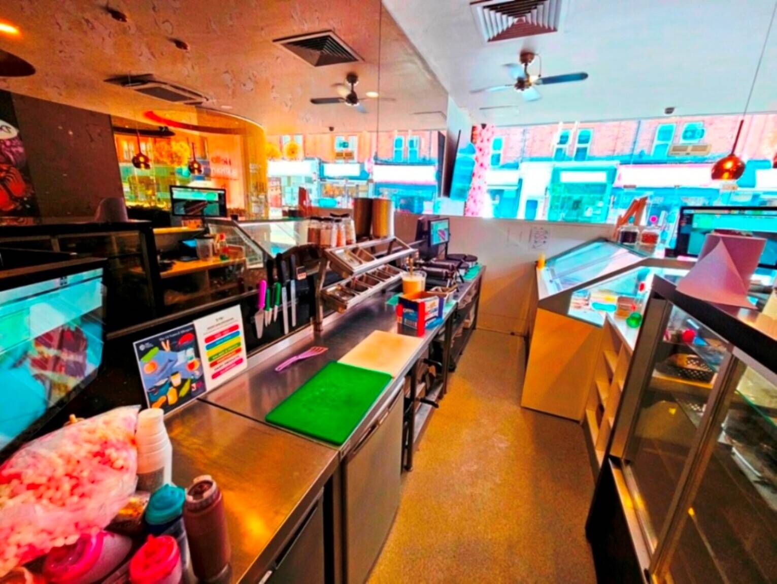 FRANCHISED DESSERT SHOP - FOR SALE - WANDSWORTH, LONDON