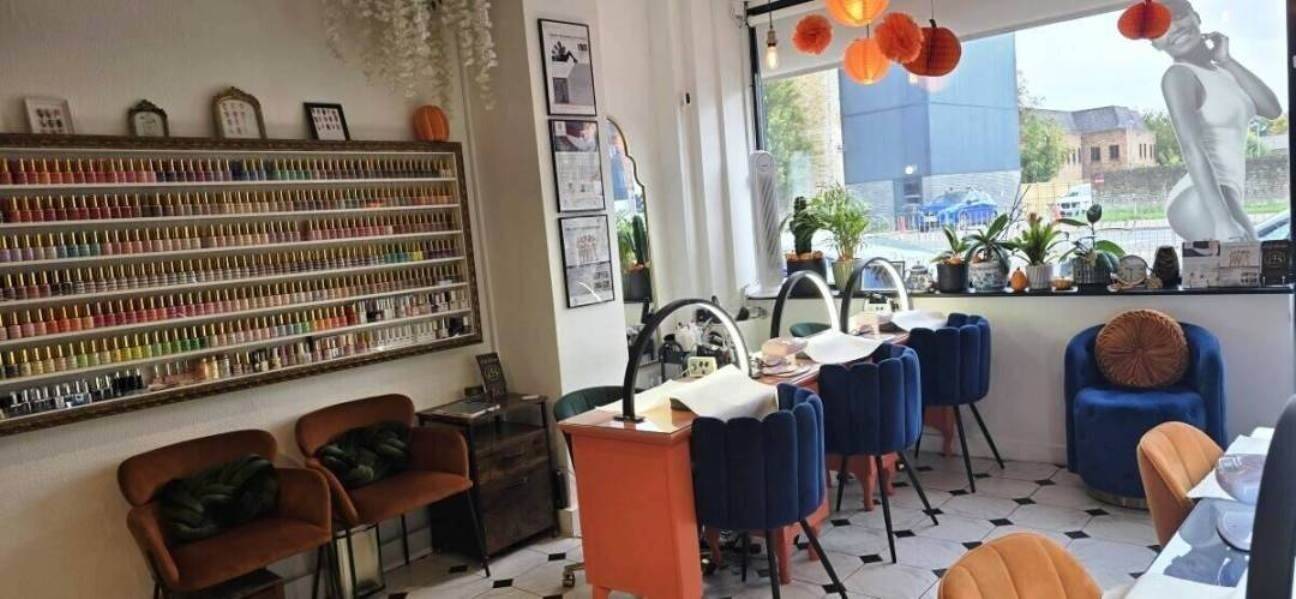 LASER & AESTHETICS BEAUTY CLINIC FOR SALE IN WATFORD, HERTFORDSHIRE
