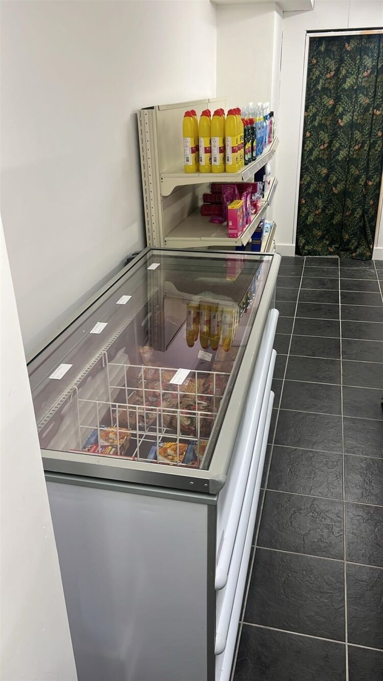 PREMIER INTERCONTINENTAL STORE  in KINGSTON UPON HULL Photo 10