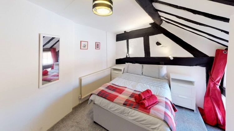 FREEHOLD FISH & CHIP TAKEAWAY with ACCOMMODATION Photo 10