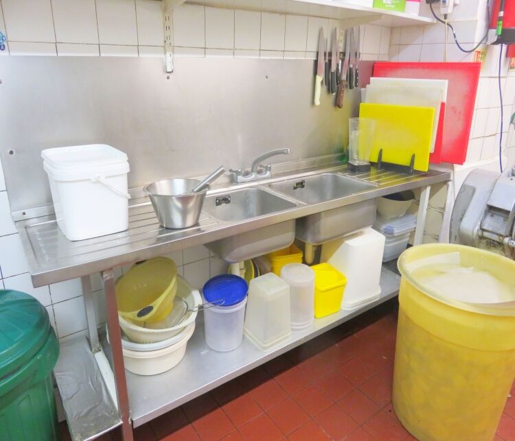 Established fish & chip/hot food shop with same ownership 36 years in wealthy catchment area.