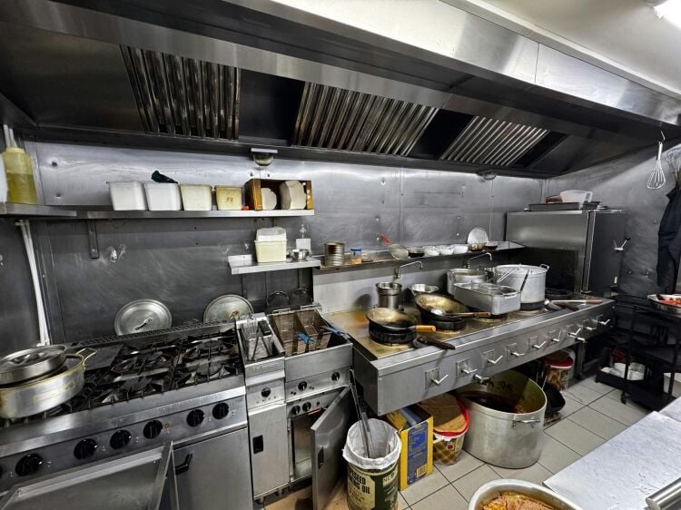 Fully Fitted 40 Cover Restaurant & Take Away Business in Newton Mearns Photo 10