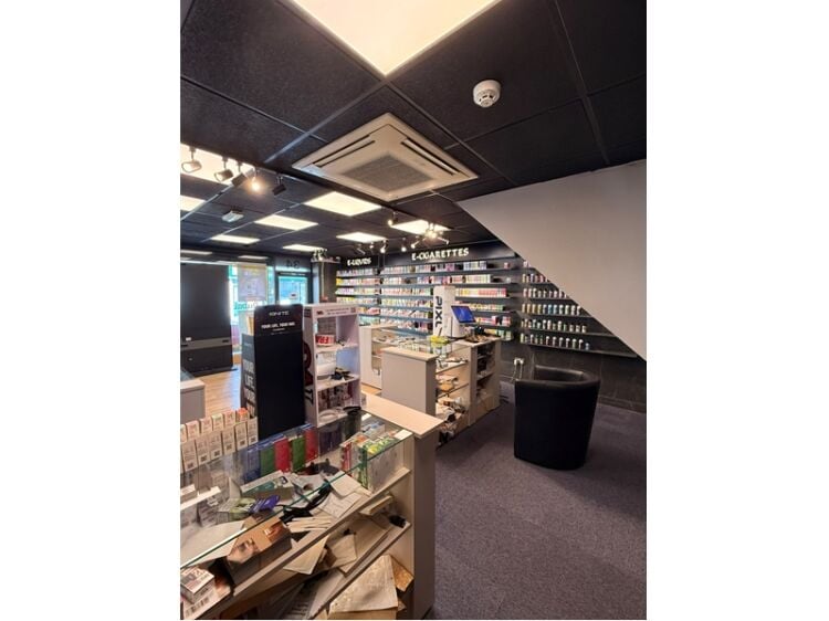 Modern Fragrance & Vape Retailer