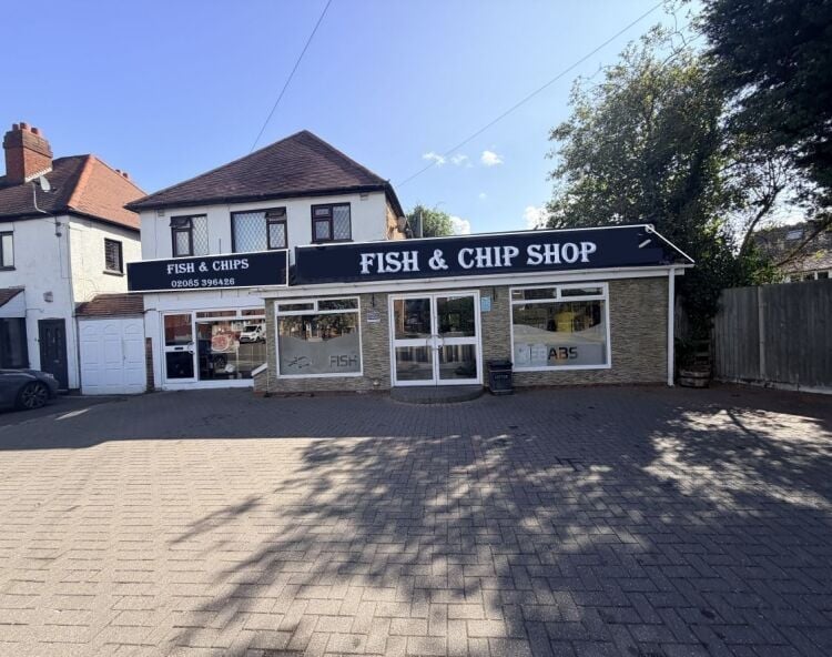 High turnover freehold fish & chip/hot food shop with large 3 bedroom flat