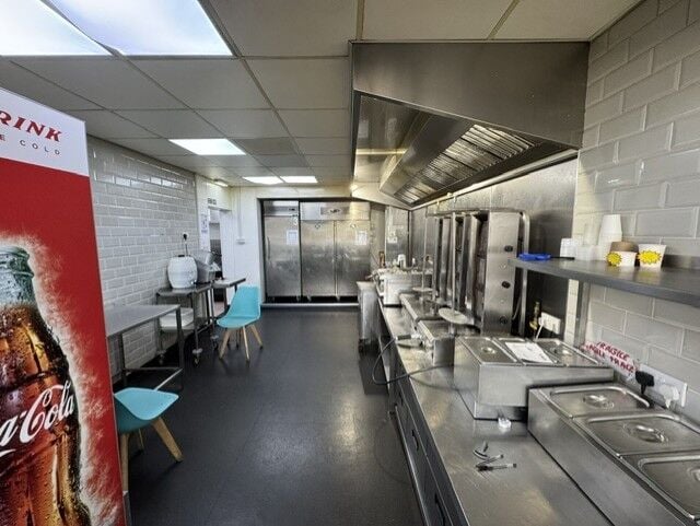 Leasehold Fish & Chip Takeaway Located In Erdington Photo 10