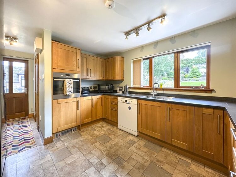 Rosemarkie Stores and Roseberry Flat Photo 10