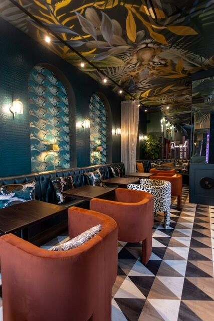 Leasehold Cocktail Lounge & Kitchen Located In Leamington Spa