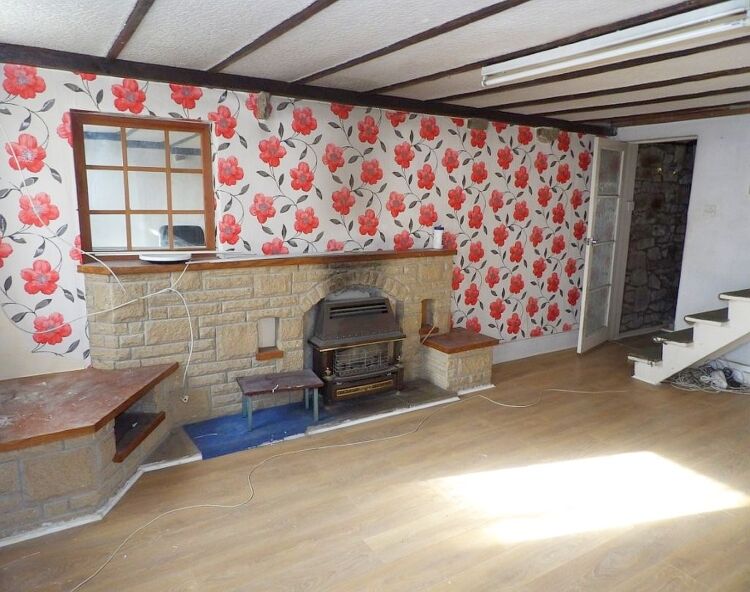 Closed fish and chip shop with three-bedroom accommodation