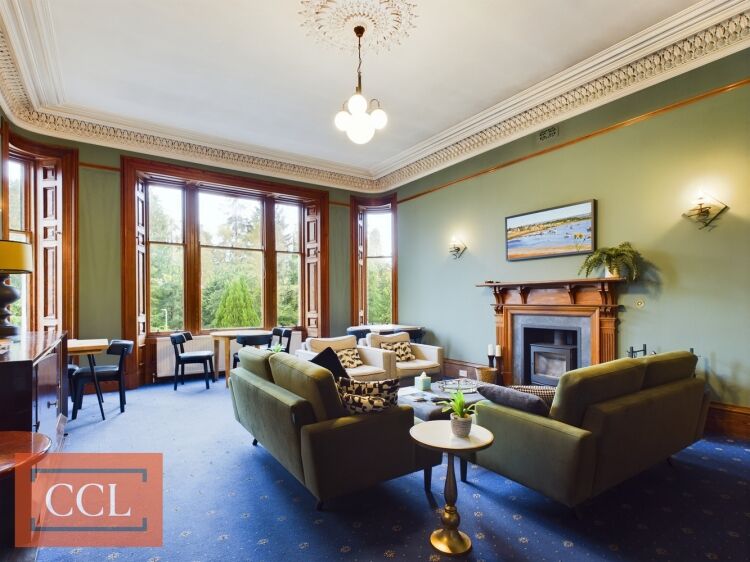 Beautifully refurbished 19th-century Victorian mansion Photo 10
