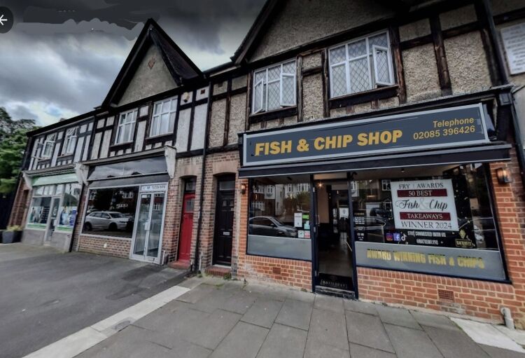 Ultra modern fish & chip shops with potential to take £10,000 per week Photo 10